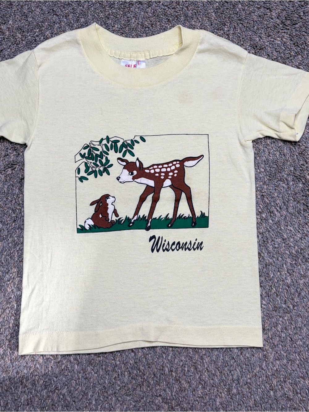 Vintage 90s Deer Rabbit Graphic Nature Short Sleeve Tshirt size 6/8/S kids youth